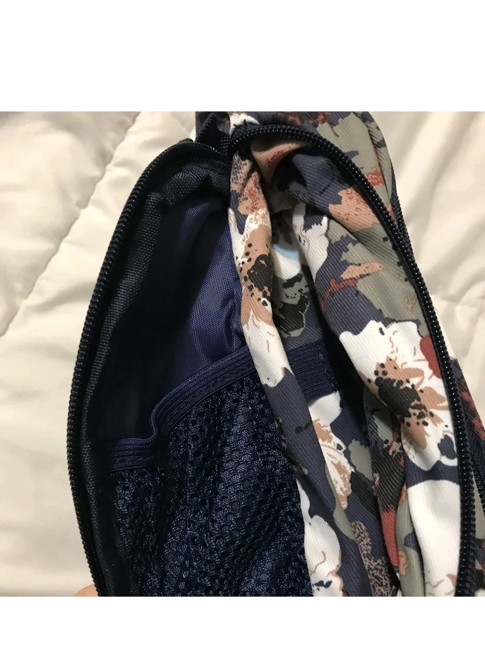 WANDF Hanging Floral Bag- New with Tags!!
